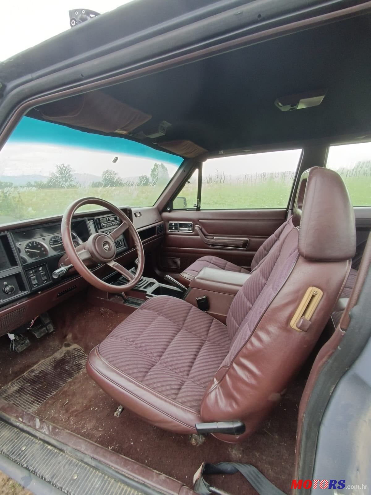 1990' Jeep Cherokee 4,0 photo #5