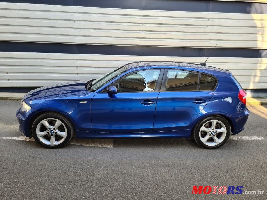 2009' BMW Serija 1 118D photo #5