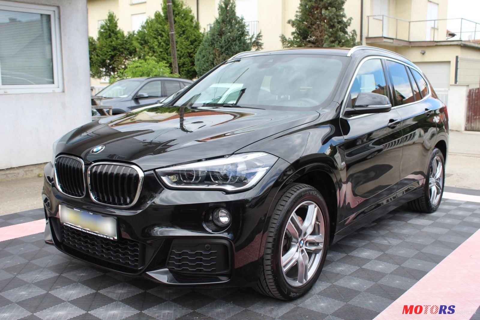 2019' BMW X1 Sdrive18D photo #3