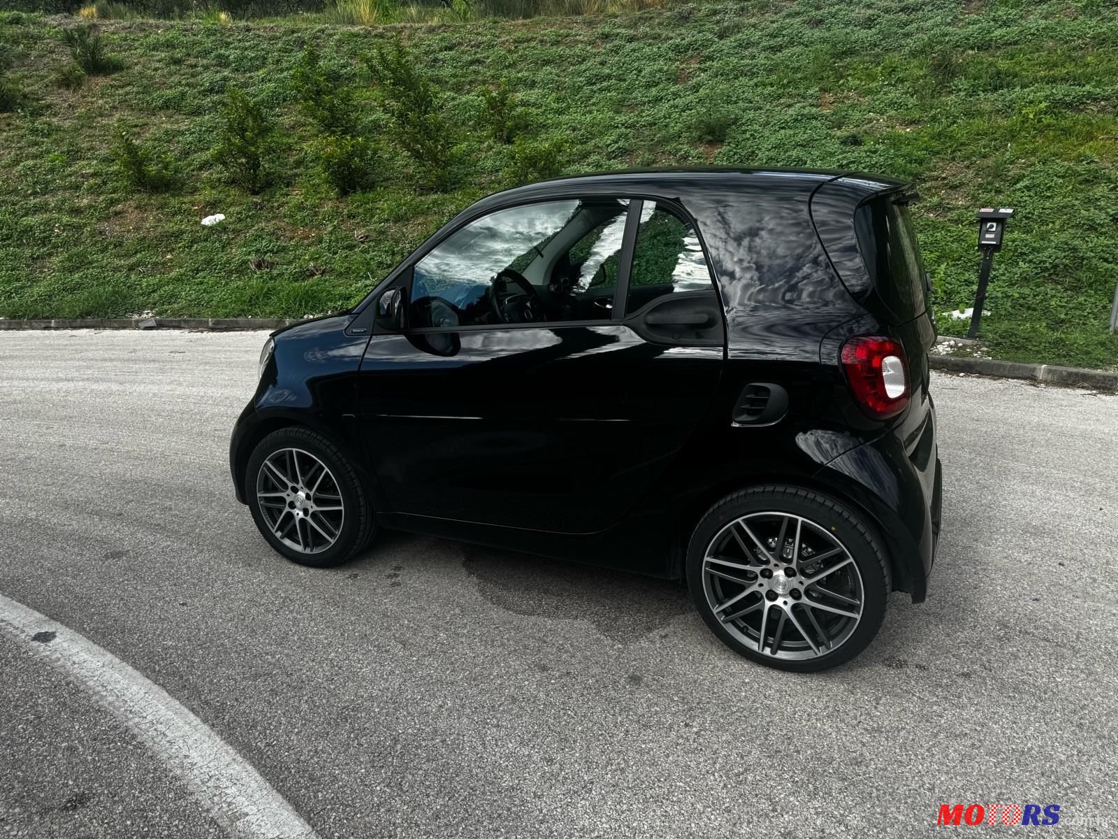 2016' Smart Fortwo Brabus photo #4