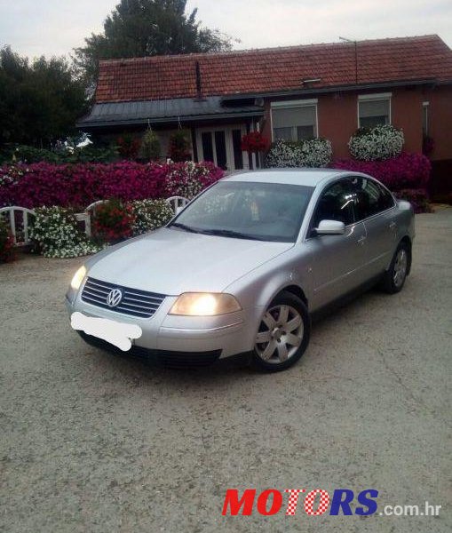 2001' Volkswagen Passat 1,9 Tdi photo #1