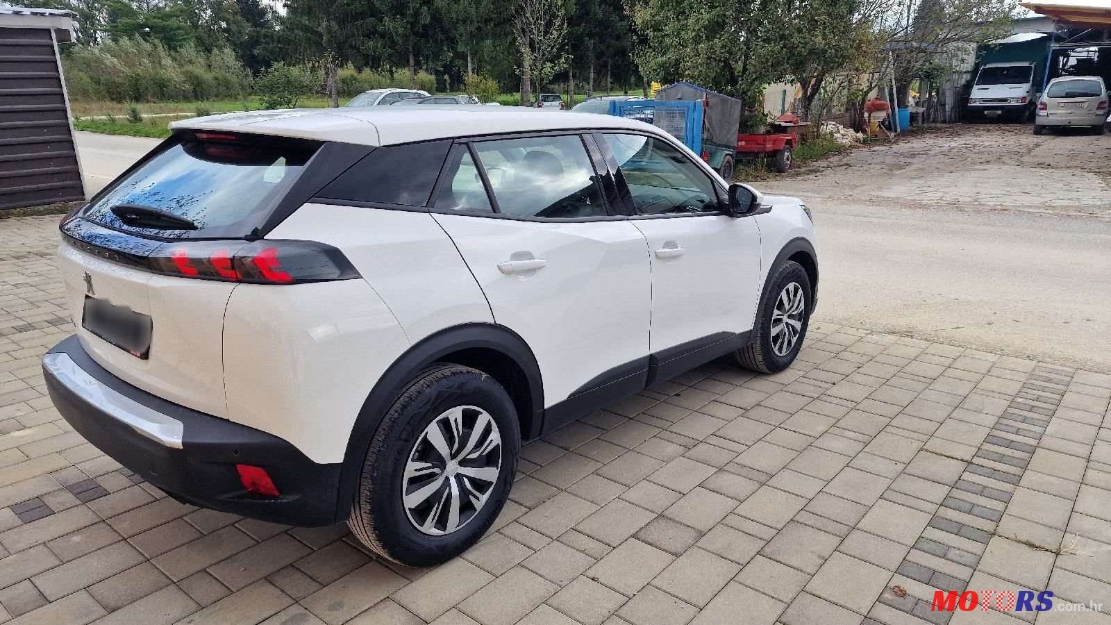 2020' Peugeot 2008 1,5 Bluehdi photo #4