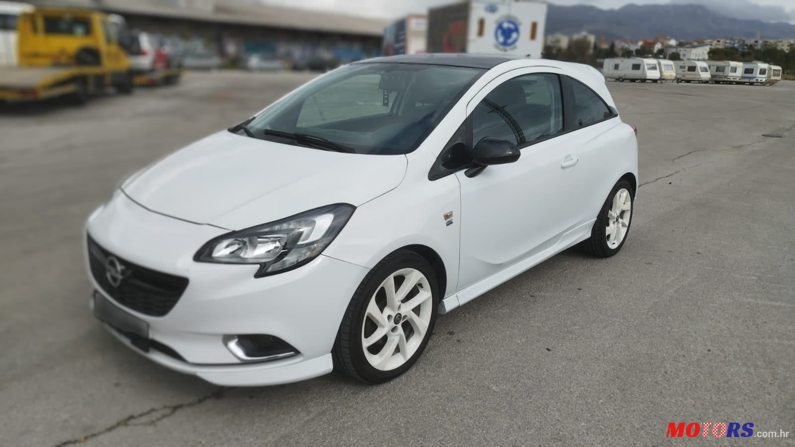 2015' Opel Corsa 1,4 Turbo photo #1