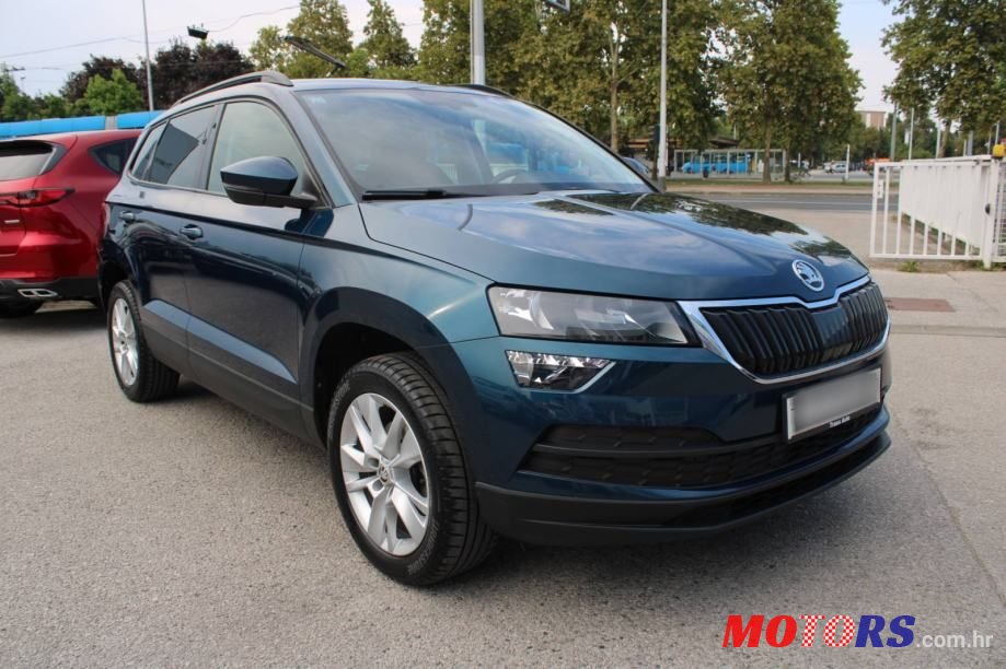 2020' Skoda Karoq 1.0 Tsi photo #4