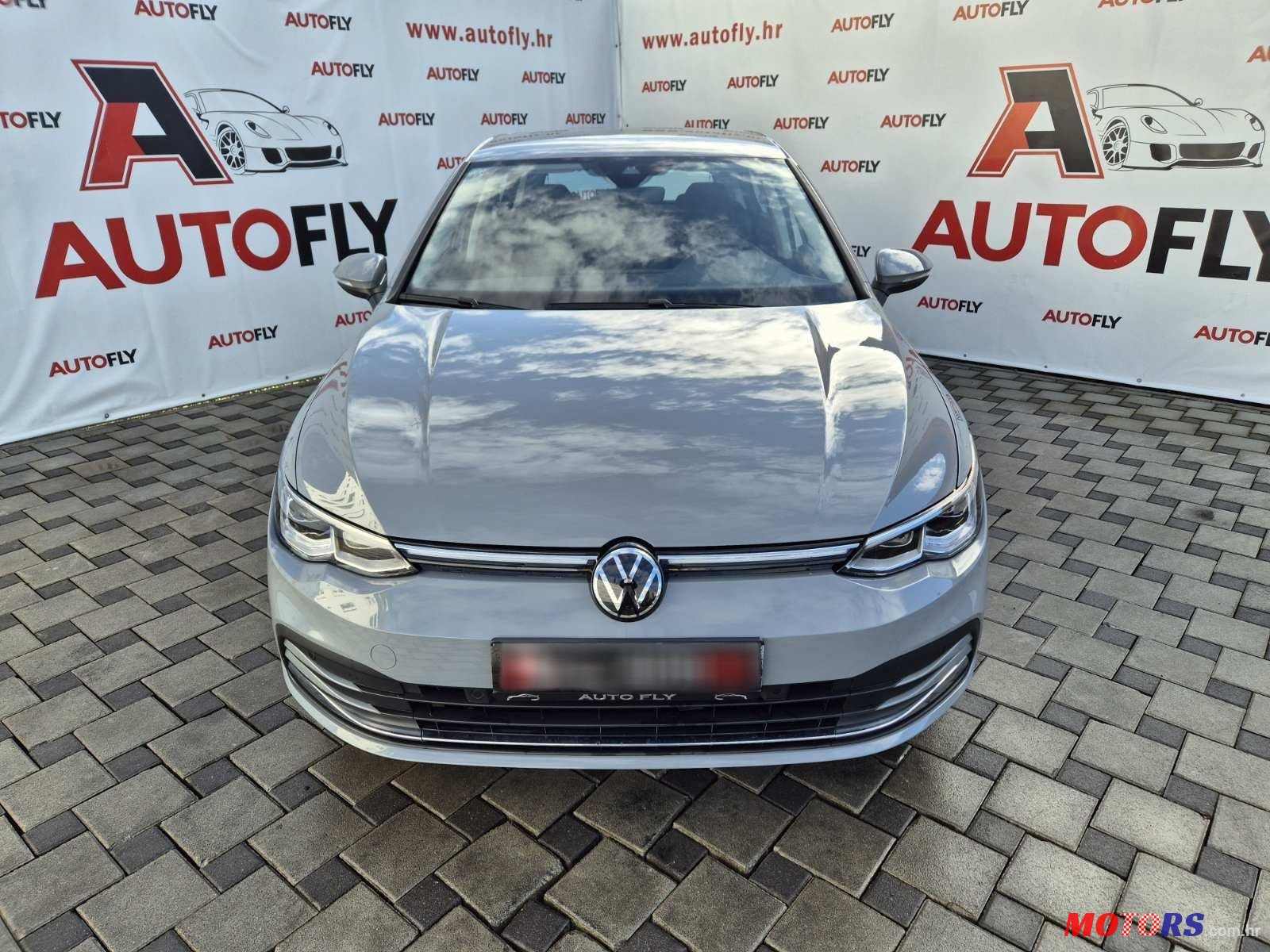 2024' Volkswagen Golf VIII 2,0 Tdi photo #2