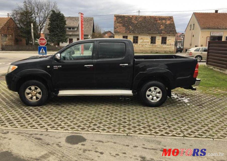 2008' Toyota Hilux 2.5 photo #1