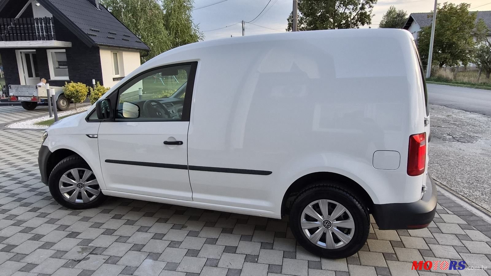2015' Volkswagen Caddy 1,6 Tdi photo #3