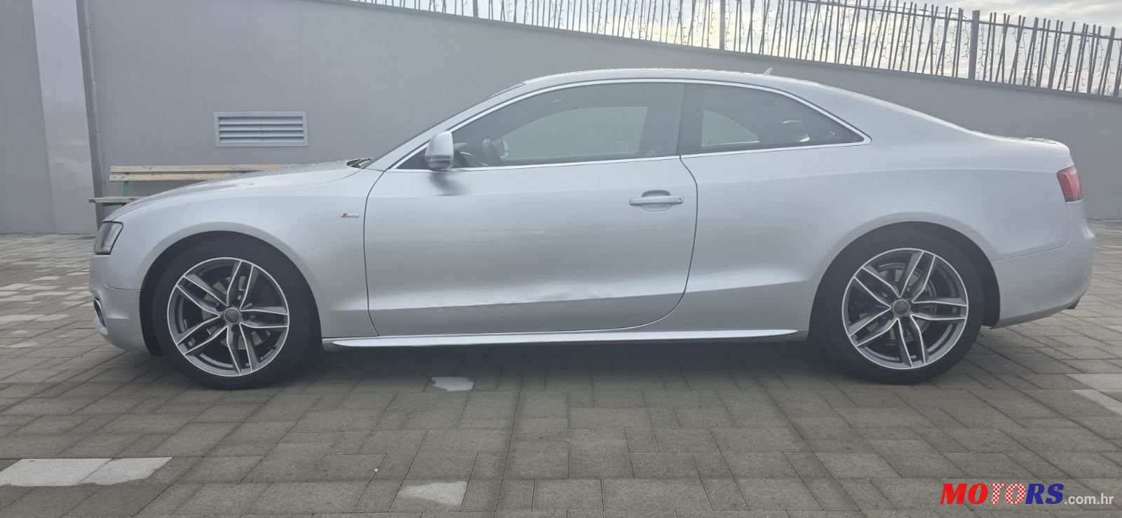 2008' Audi A5 Coupe photo #2