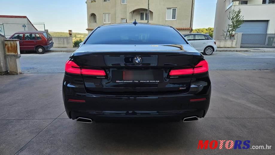 2020' BMW Serija 5 520D Xdrive photo #6