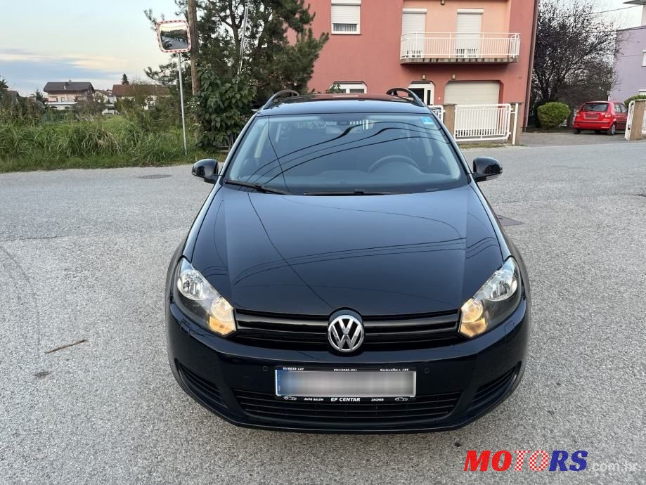 2011' Volkswagen Golf 6 1,6 Tdi photo #3