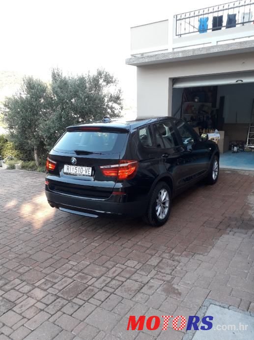 2011' BMW X3 Xdrive20D photo #3