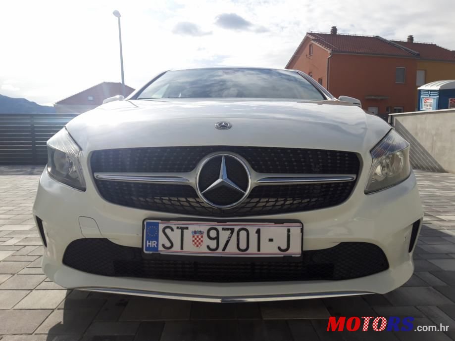 2017' Mercedes-Benz A-Klasa A 180 photo #1