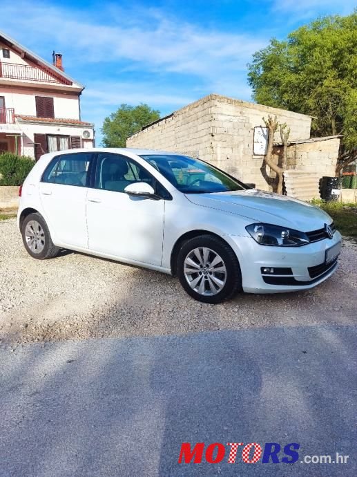 2015' Volkswagen Golf VII 1,6 Tdi photo #2