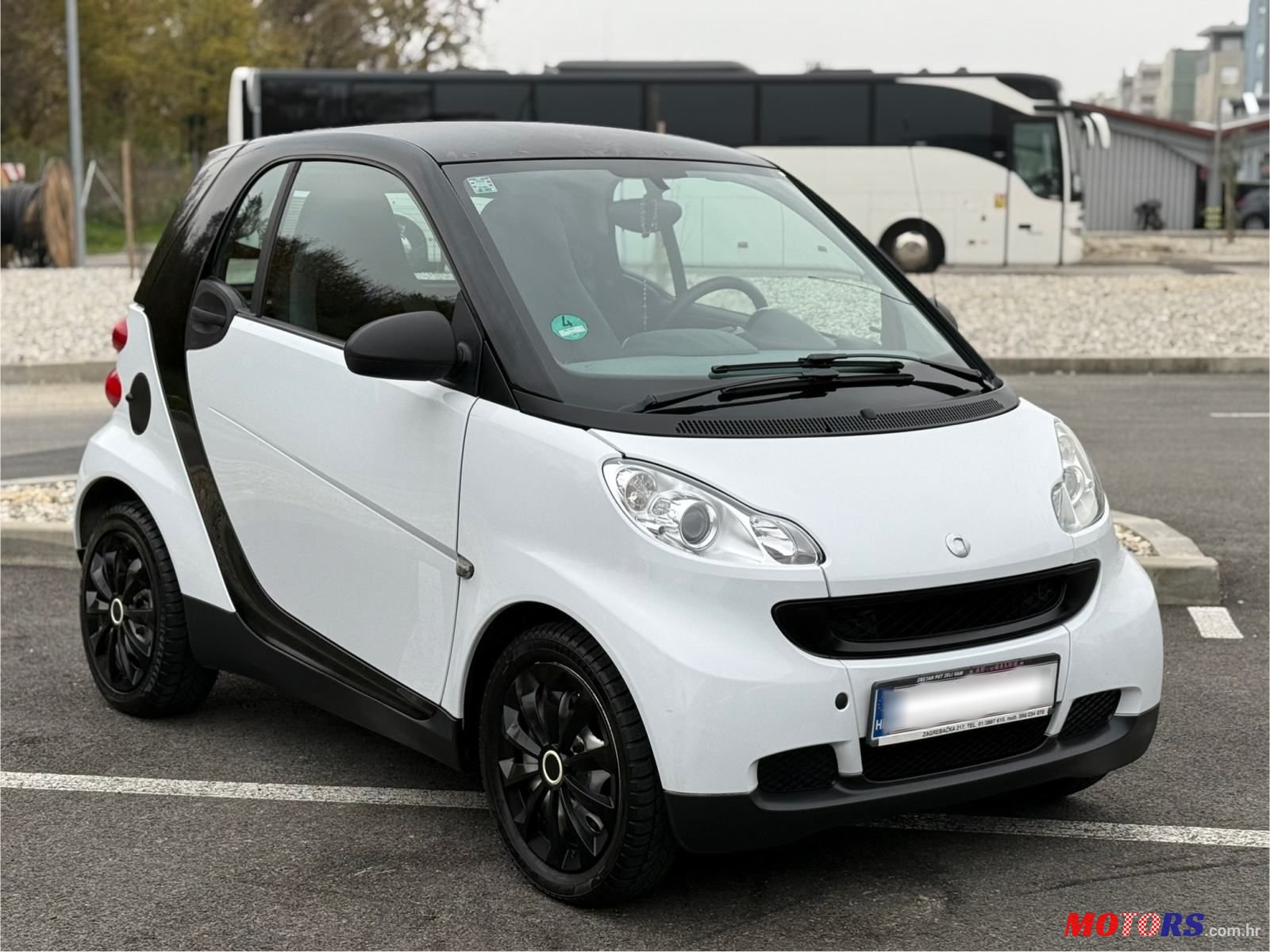 2009' Smart Fortwo photo #1