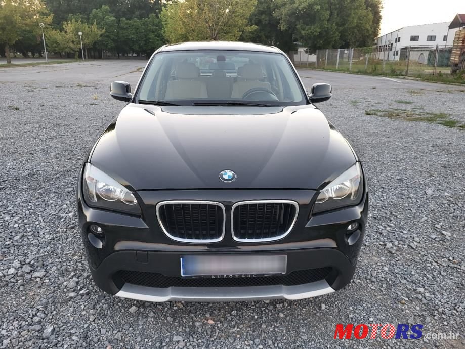 2011' BMW X1 Sdrive18D photo #2