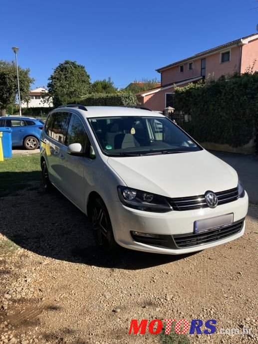 2016' Volkswagen Sharan 2,0 Tdi Bmt photo #2