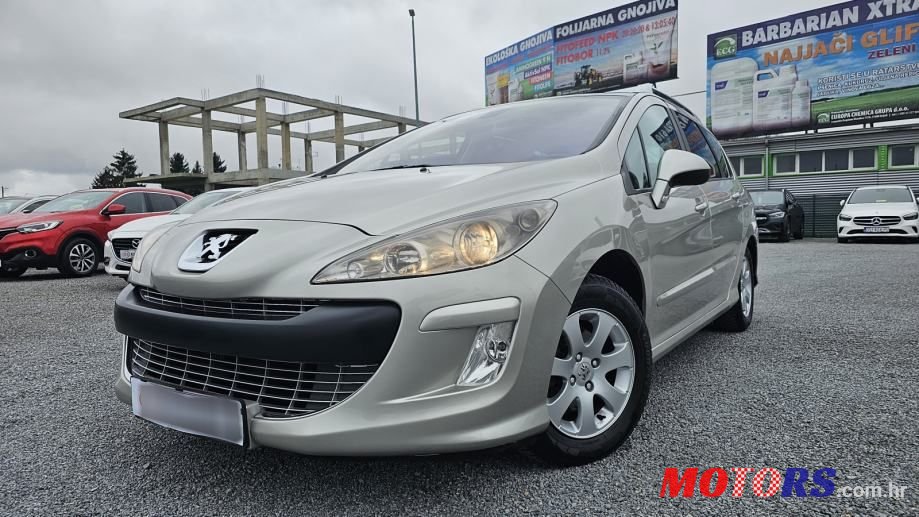 2008' Peugeot 308 Sw photo #1