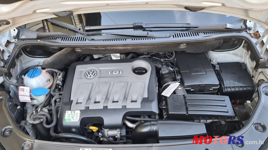 2014' Volkswagen Touran 1,6 Tdi photo #5
