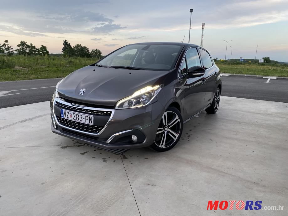 2019' Peugeot 208 photo #1