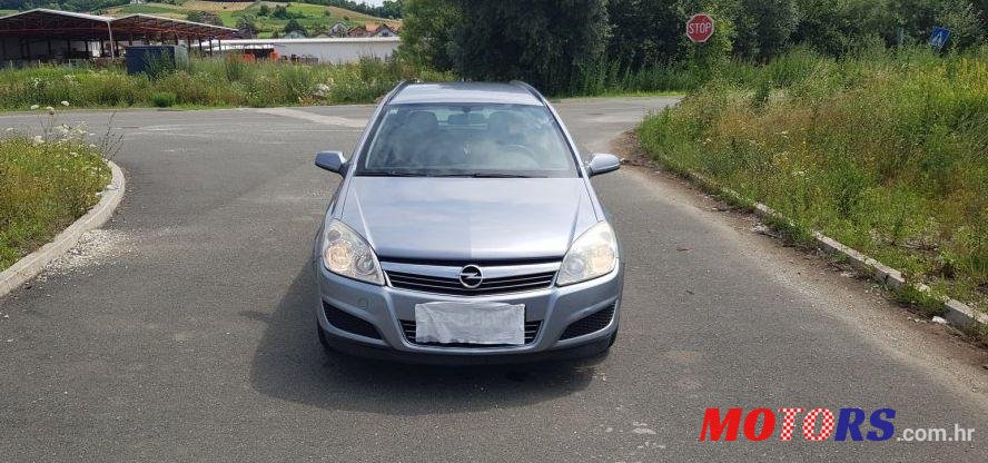 2007' Opel Astra Karavan photo #1