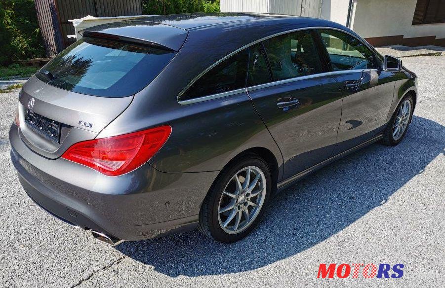 2015' Mercedes-Benz Cla Klasa 200 Cdi photo #1