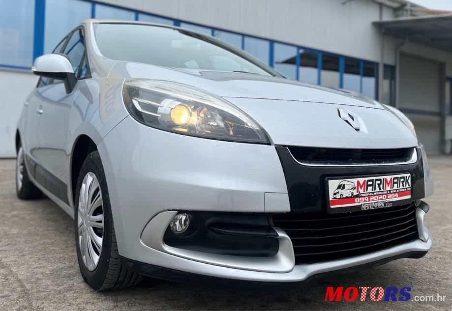 2012' Renault Scenic 1,5 Dci photo #3