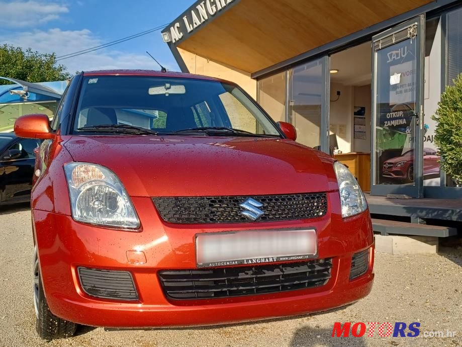 2010' Suzuki Swift 1,3 photo #4