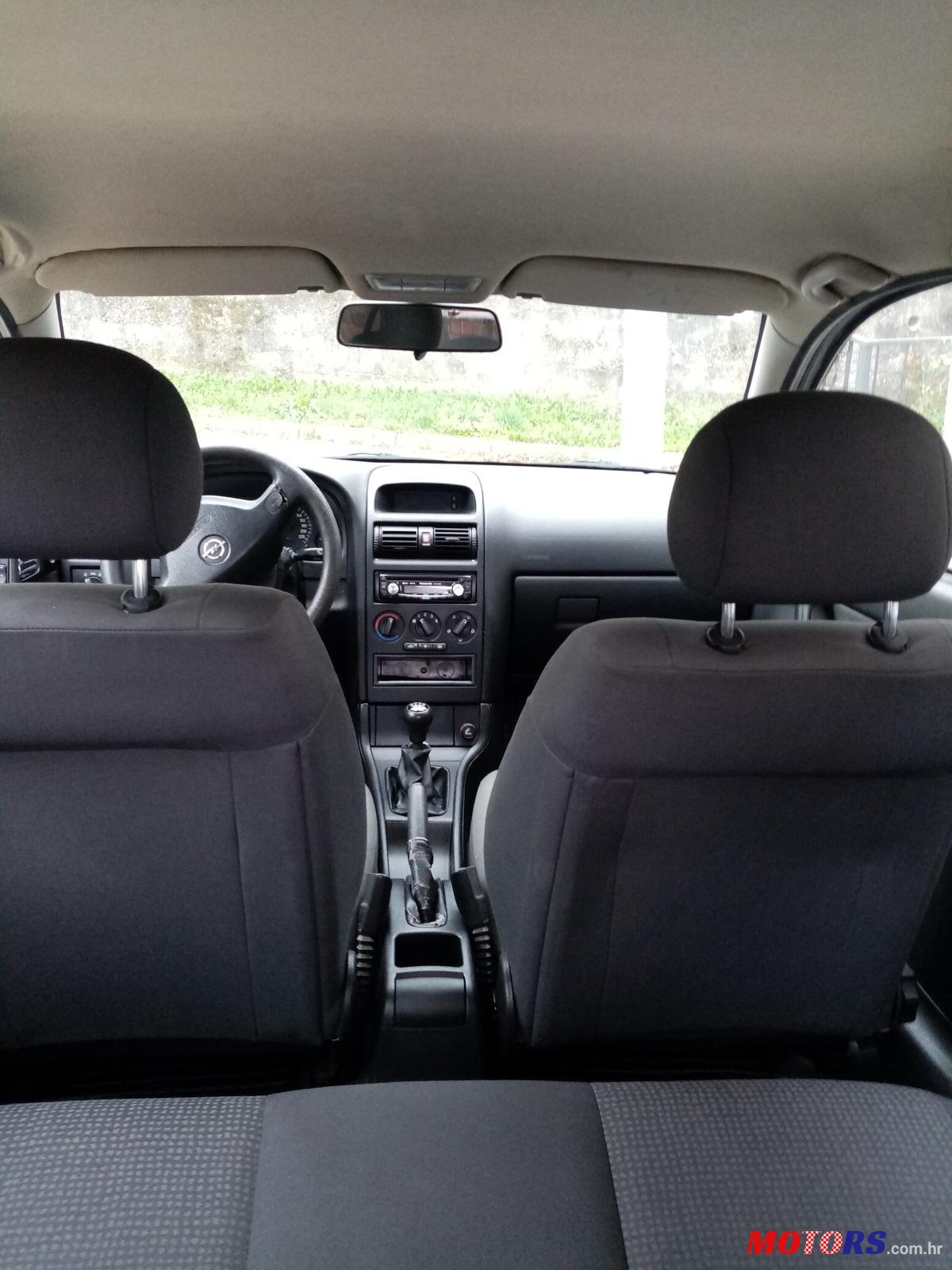 2008' Opel Astra G photo #1