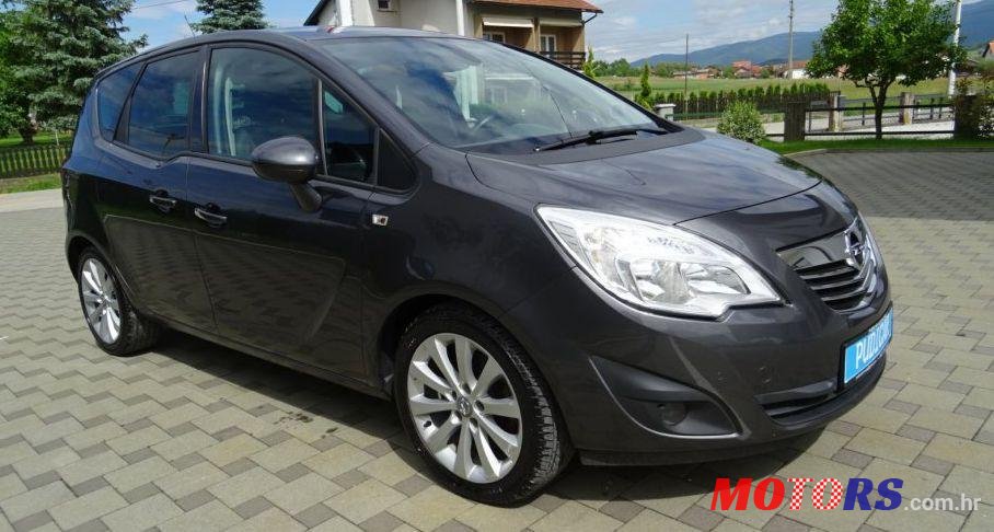 2012' Opel Meriva 1,7 Cdti photo #1