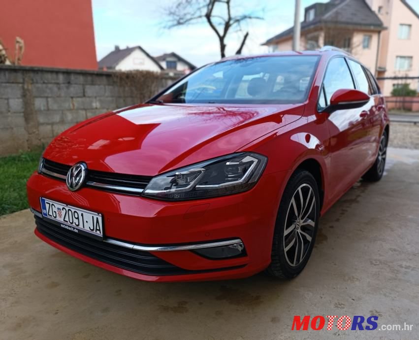 2018' Volkswagen Golf 7 Variant photo #1