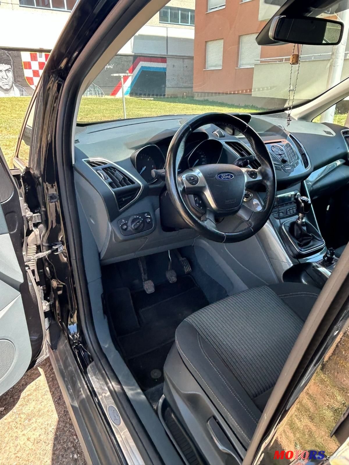 2013' Ford C-MAX 1.6 Tdci photo #6