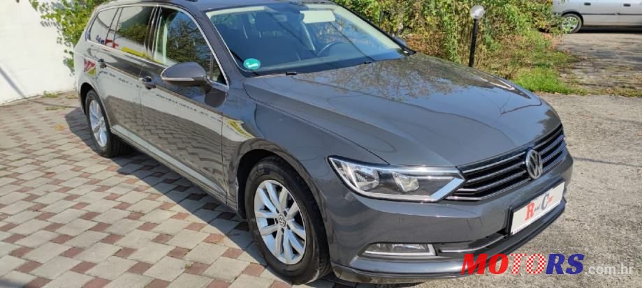 2015' Volkswagen Passat Variant photo #3