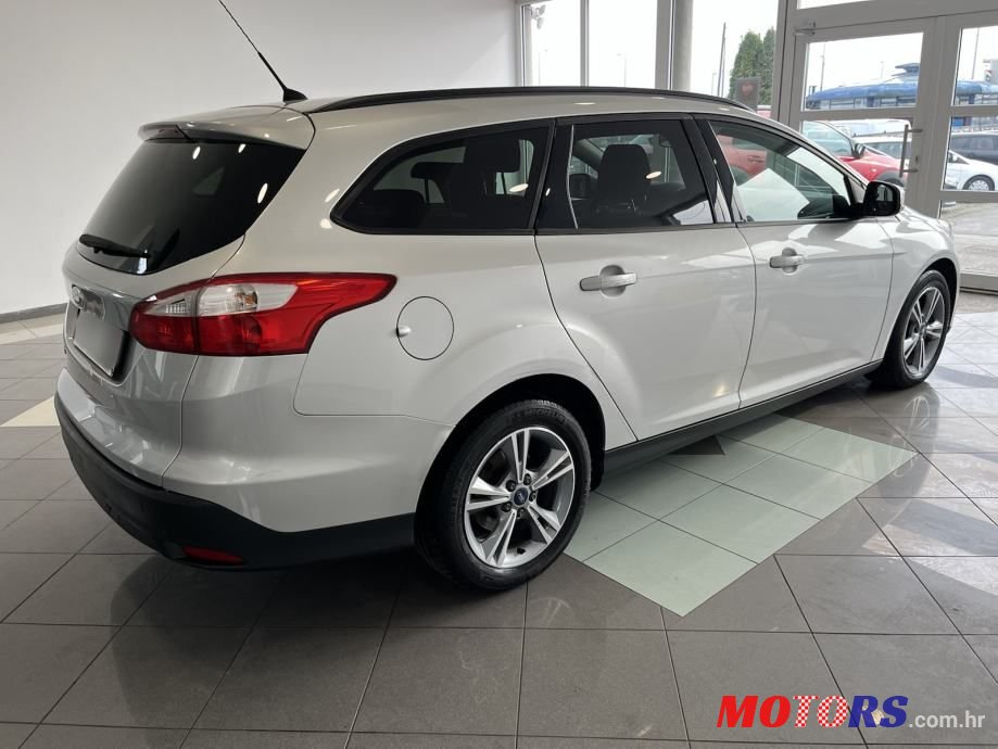 2014' Ford Focus Karavan photo #4