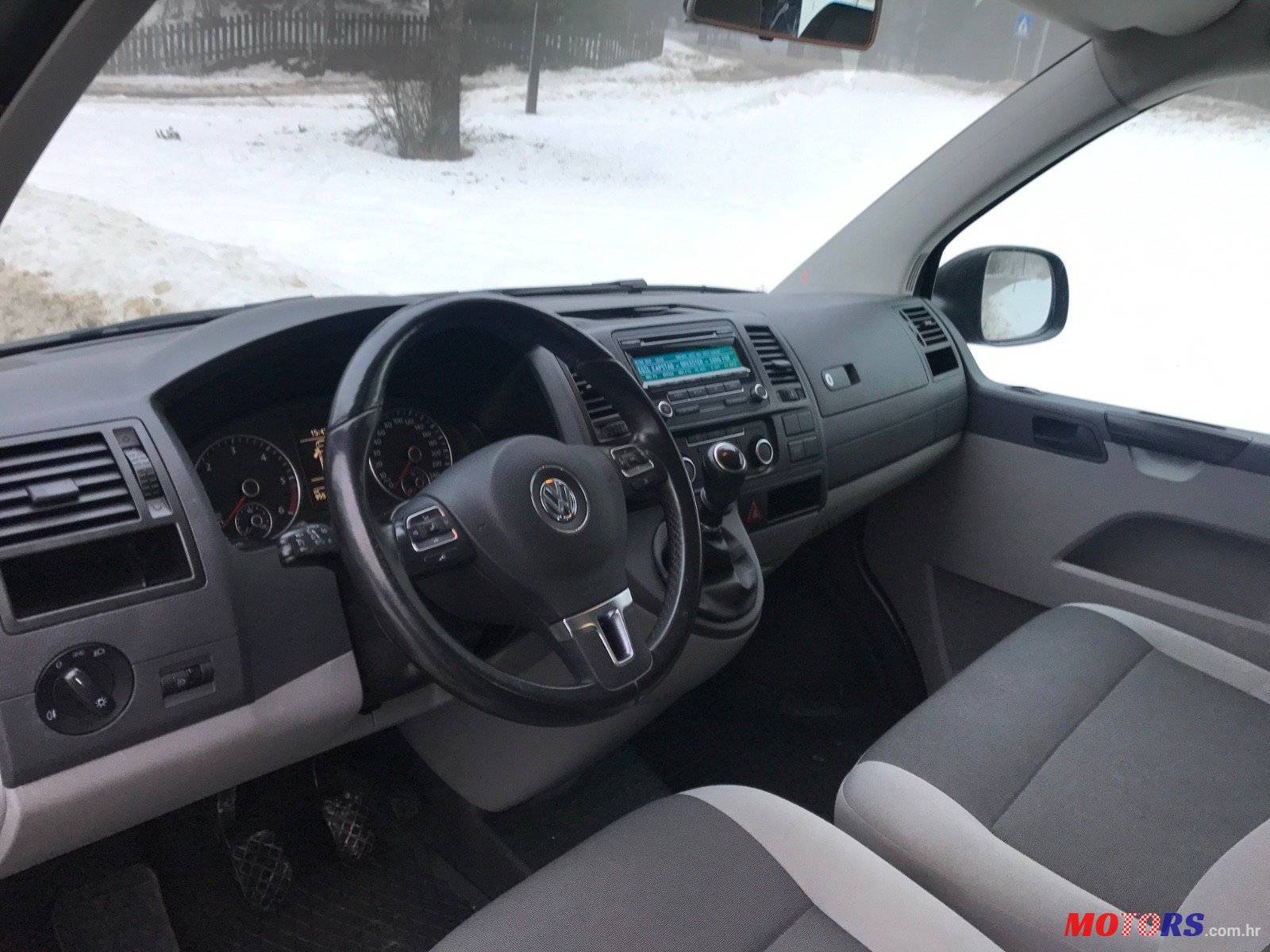 2010' Volkswagen T5 photo #3