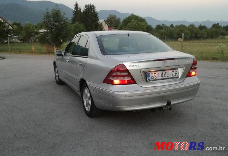 2000' Mercedes-Benz C-Klasa 220 photo #1