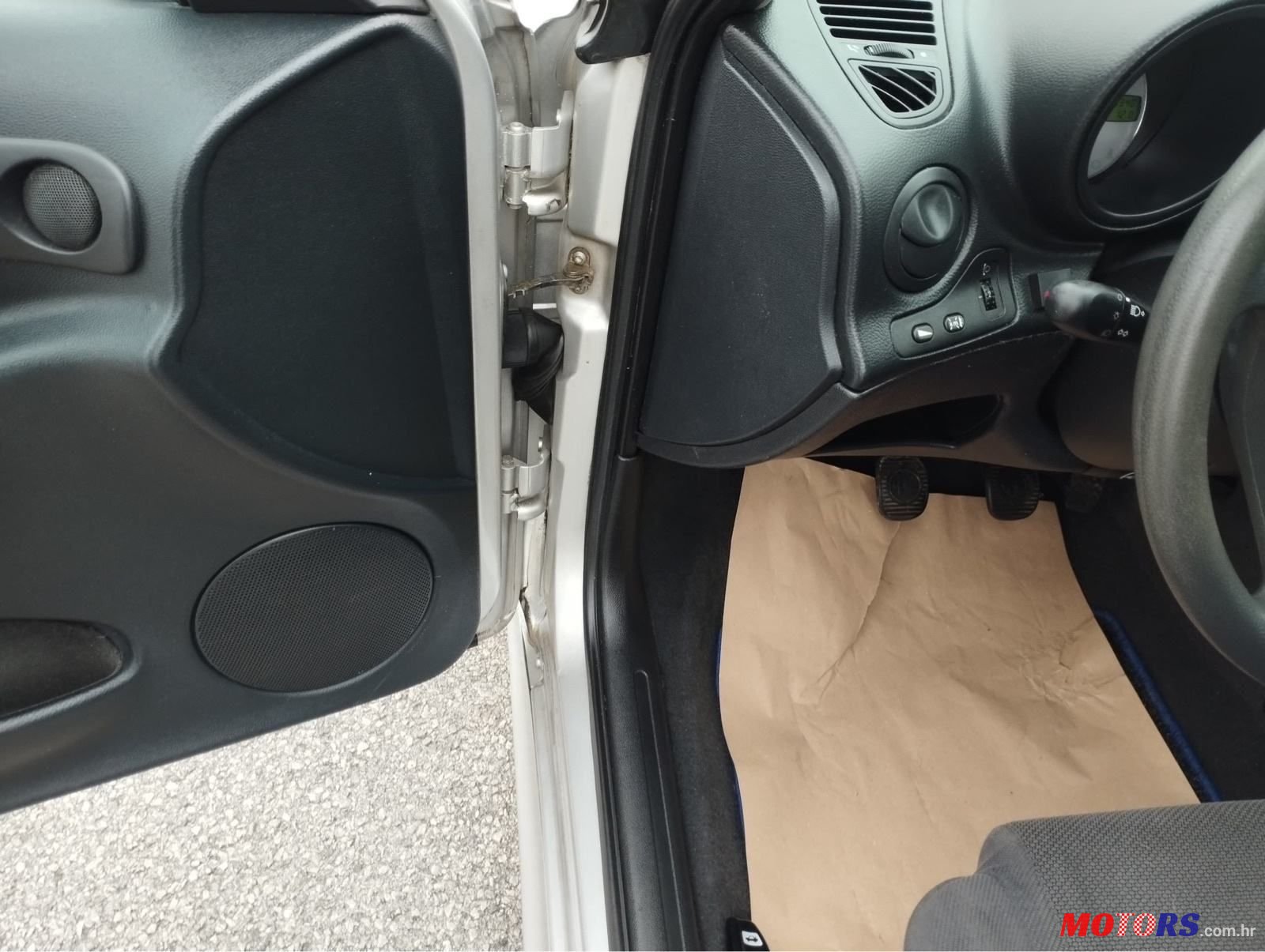 2000' Alfa Romeo 156 1,6 Ts 16V photo #4