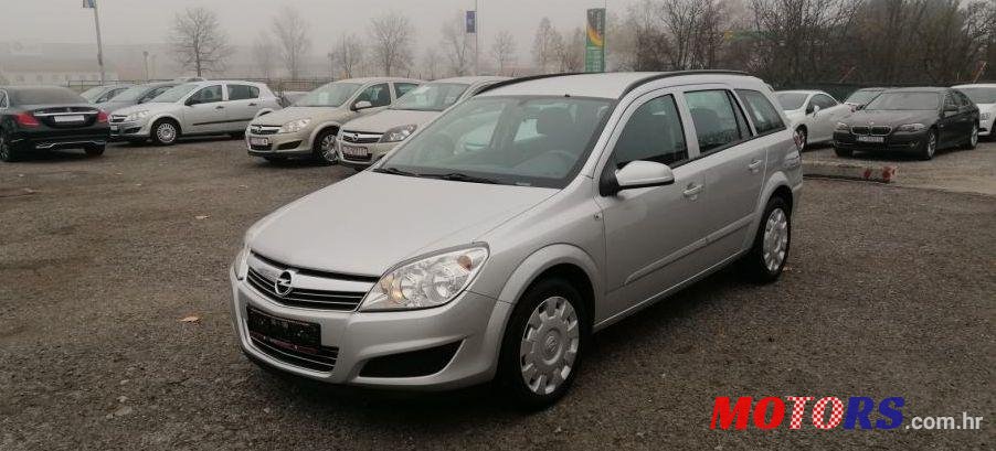 2008' Opel Astra 1,6 photo #1