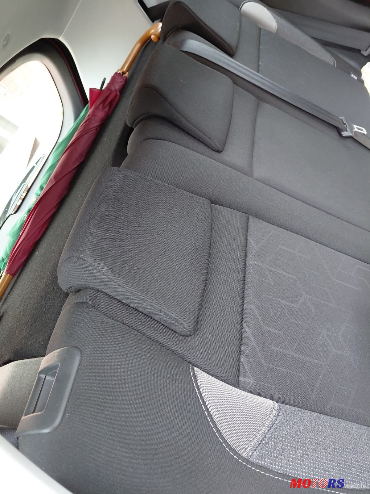 2016' Peugeot 2008 Benzin photo #3