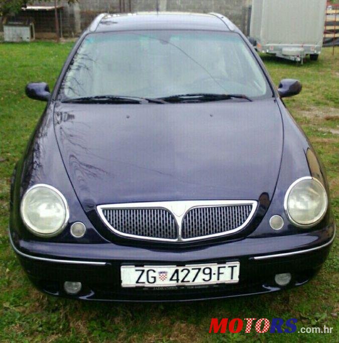 2003' Lancia Lybra SW 2,4 JTD LX photo #1