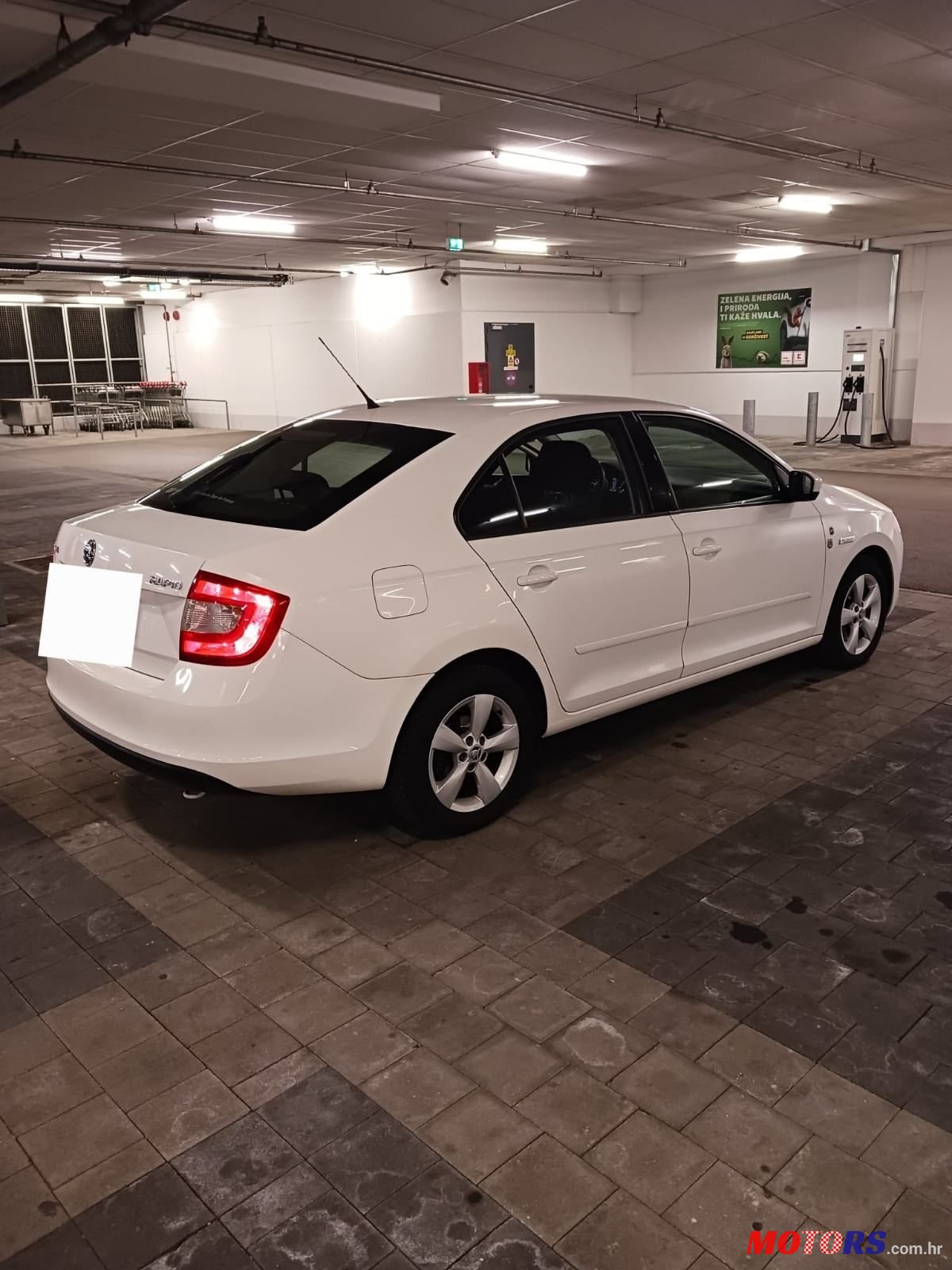 2015' Skoda Rapid 1,6 Tdi photo #4