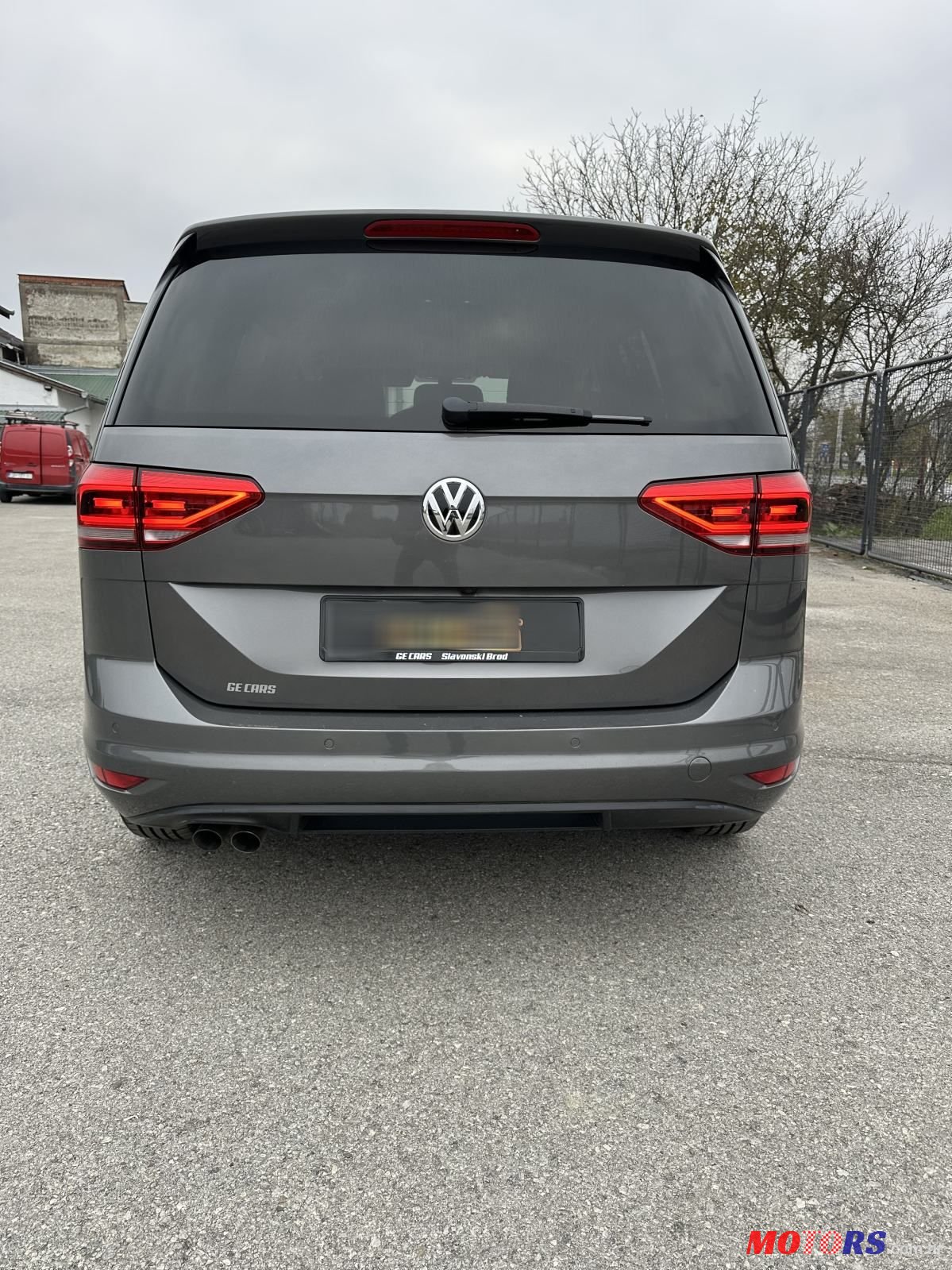 2016' Volkswagen Touran 2,0 Tdi photo #4