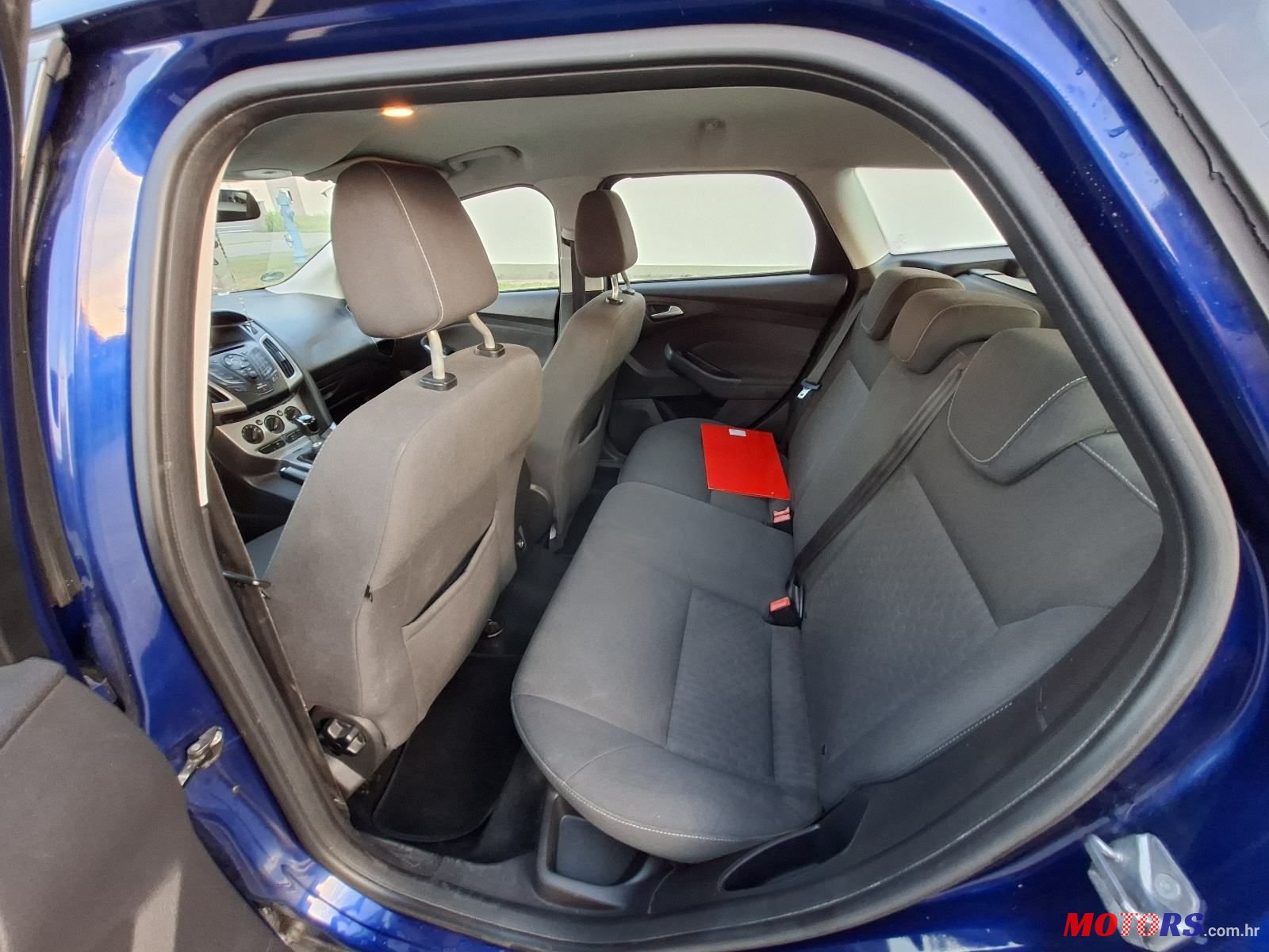 2014' Ford Focus Karavan photo #2