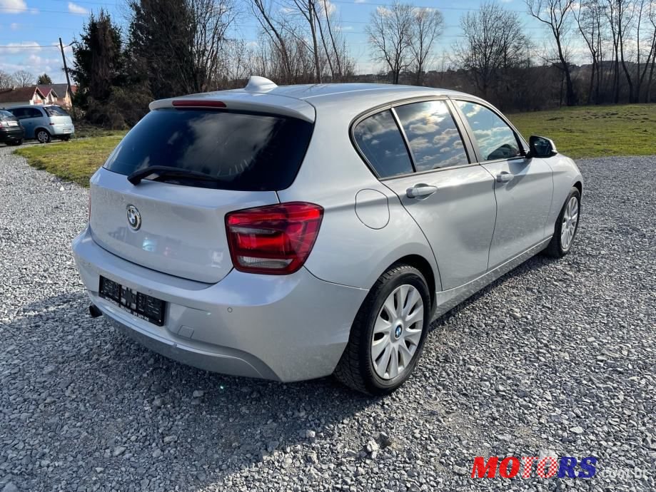 2012' BMW Serija 1 116D photo #6