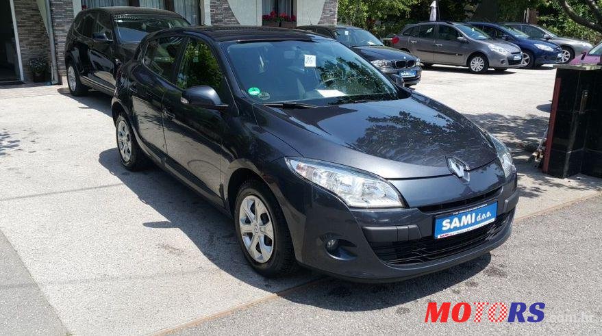 2010' Renault Megane 1,5 Dci photo #2