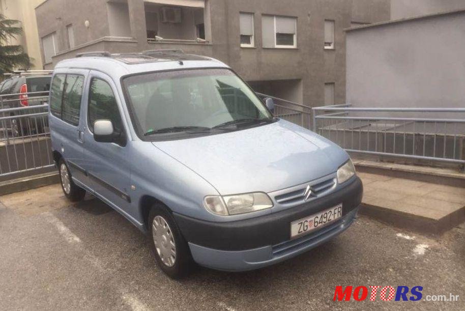 2002' Citroen Berlingo Multispace photo #1
