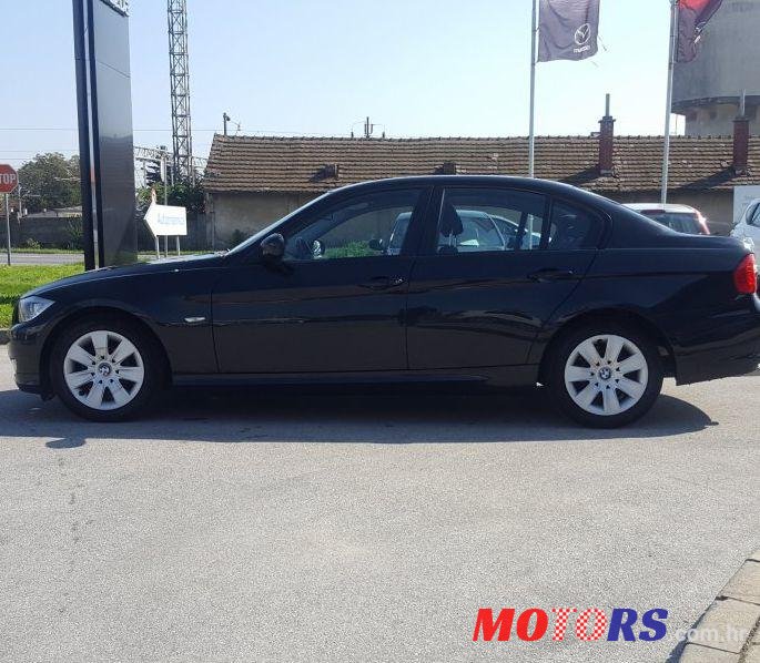 2009' BMW Serija 3 320D photo #1