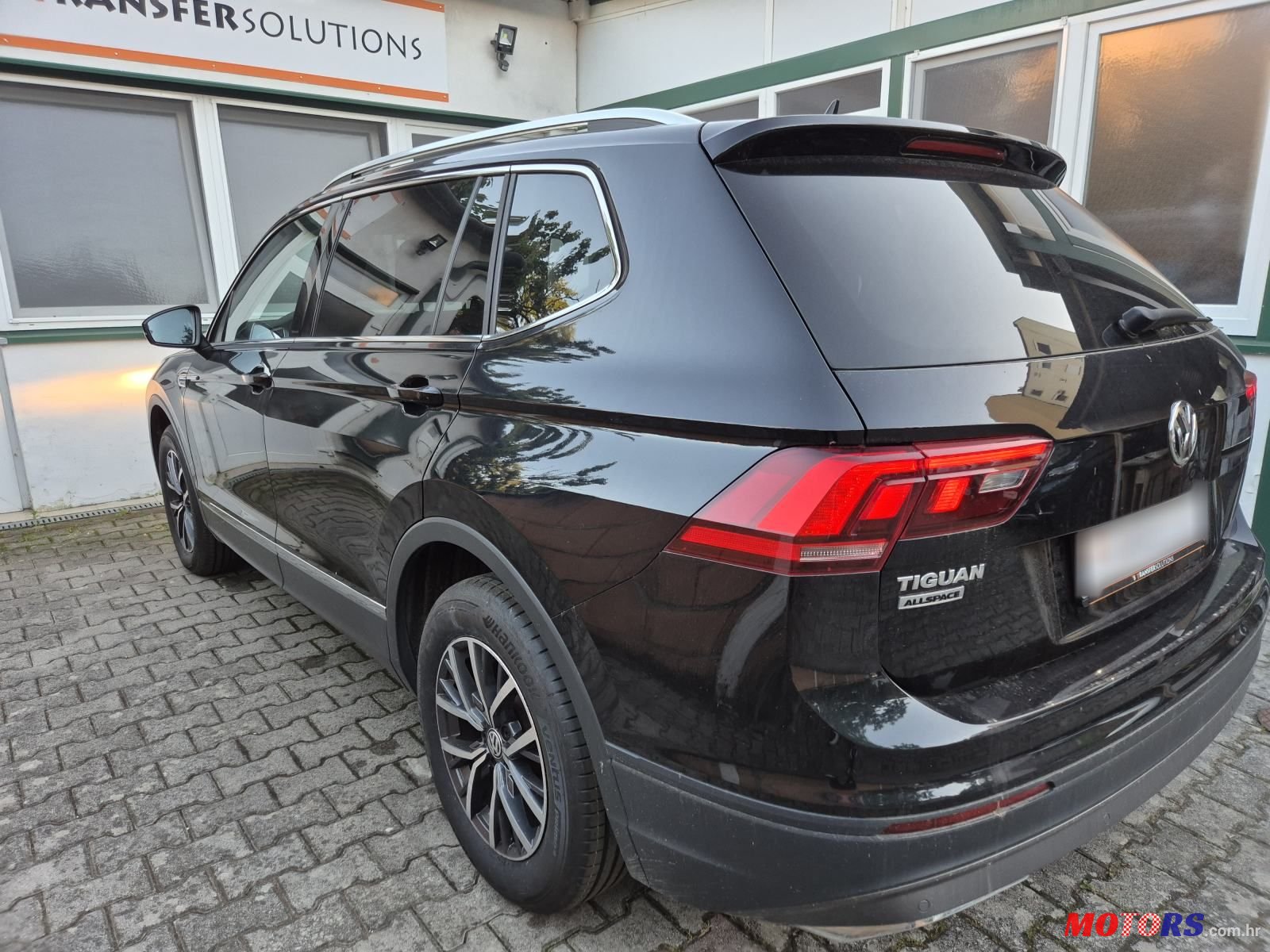 2021' Volkswagen Tiguan Allspace Tdi 150 photo #2
