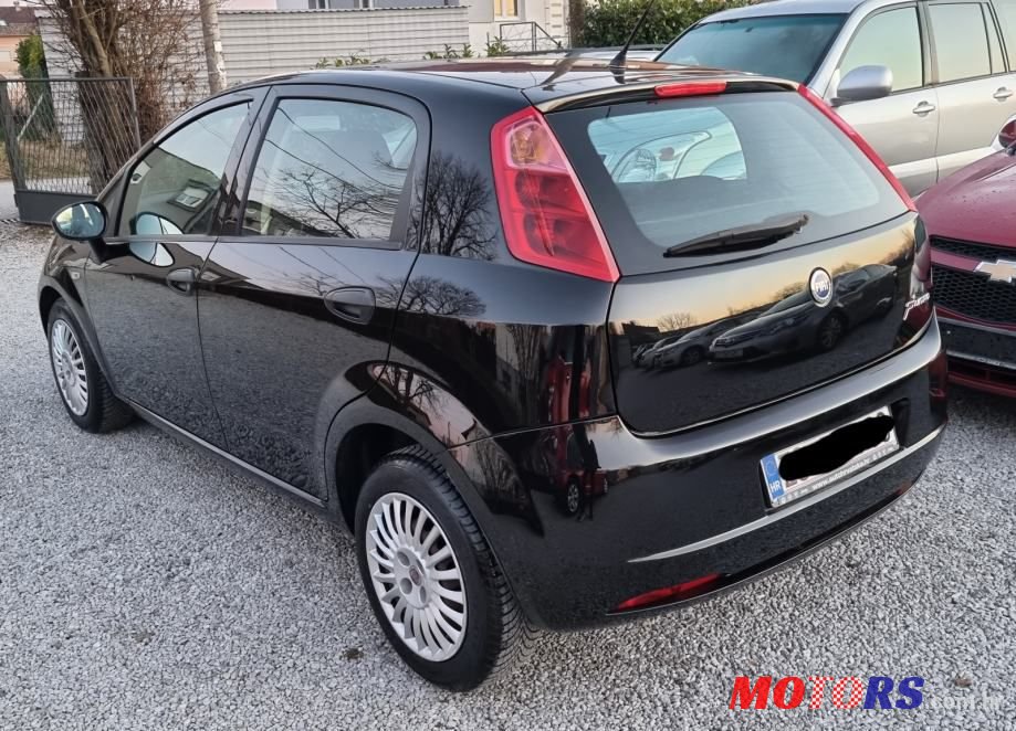 2008' Fiat Grande Punto 1,4 photo #4