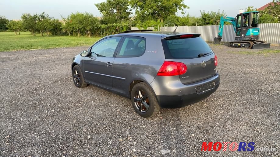 2007' Volkswagen Golf 5 photo #4