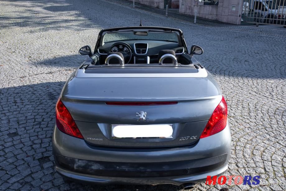 2009' Peugeot 207 1,6 photo #2